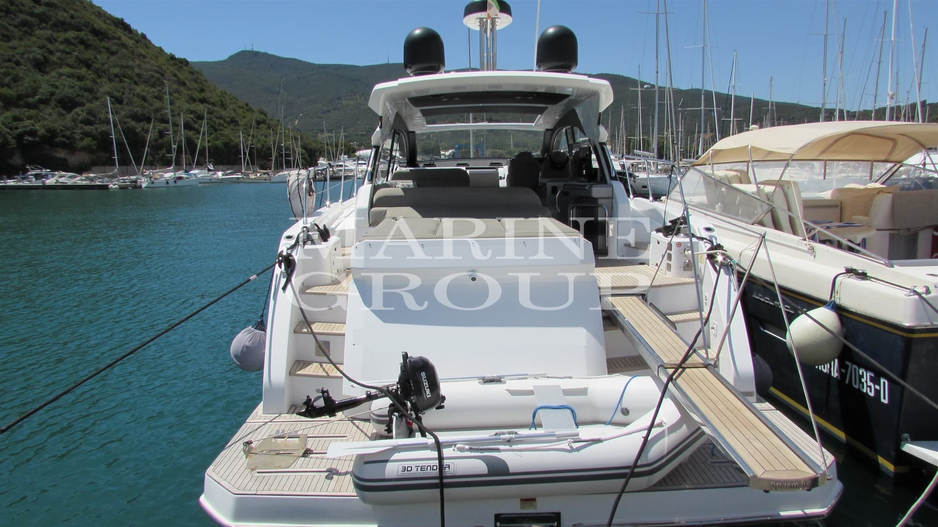 Azimut Atlantis 51 - Interior View Azimut Atlantis 51 - Interior View