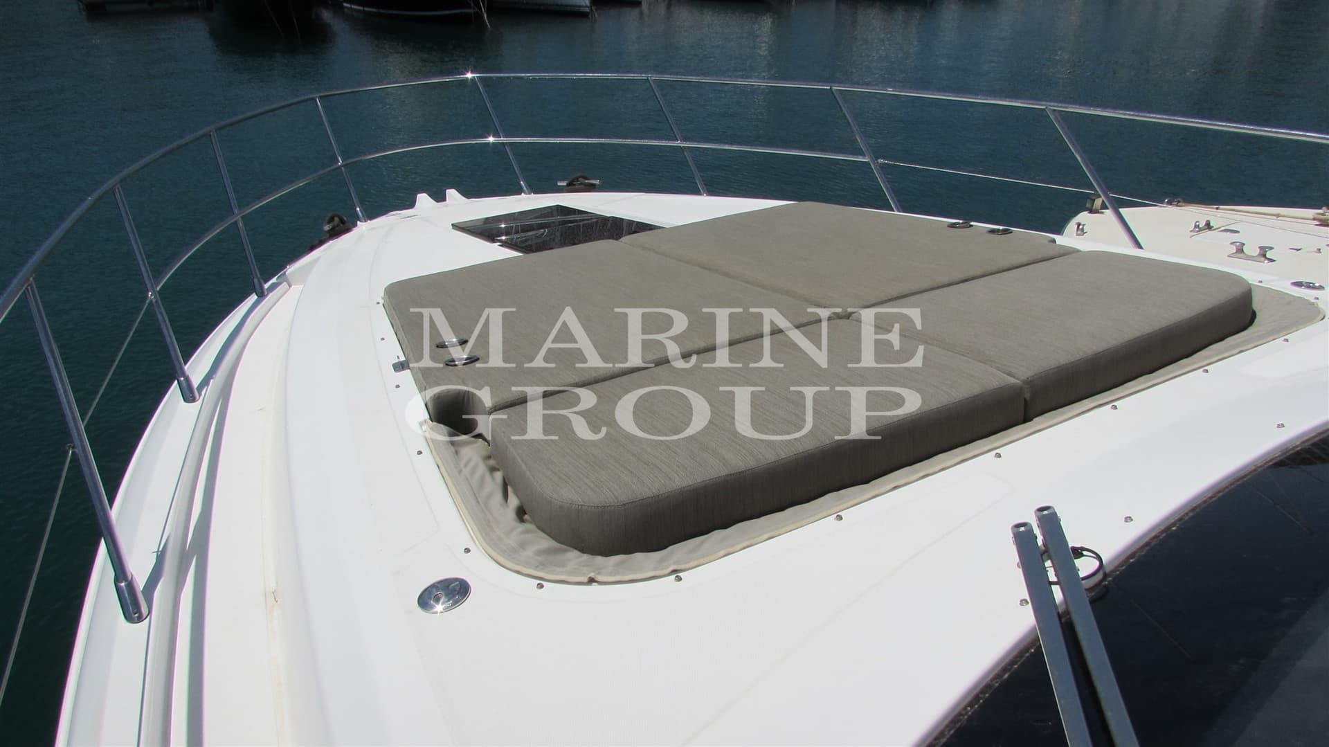 Azimut Atlantis 51 usato - foto hero 24