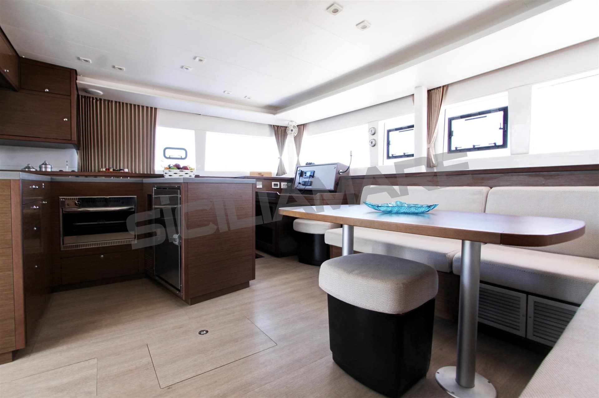 Lagoon Lagoon 450 used - detail 3