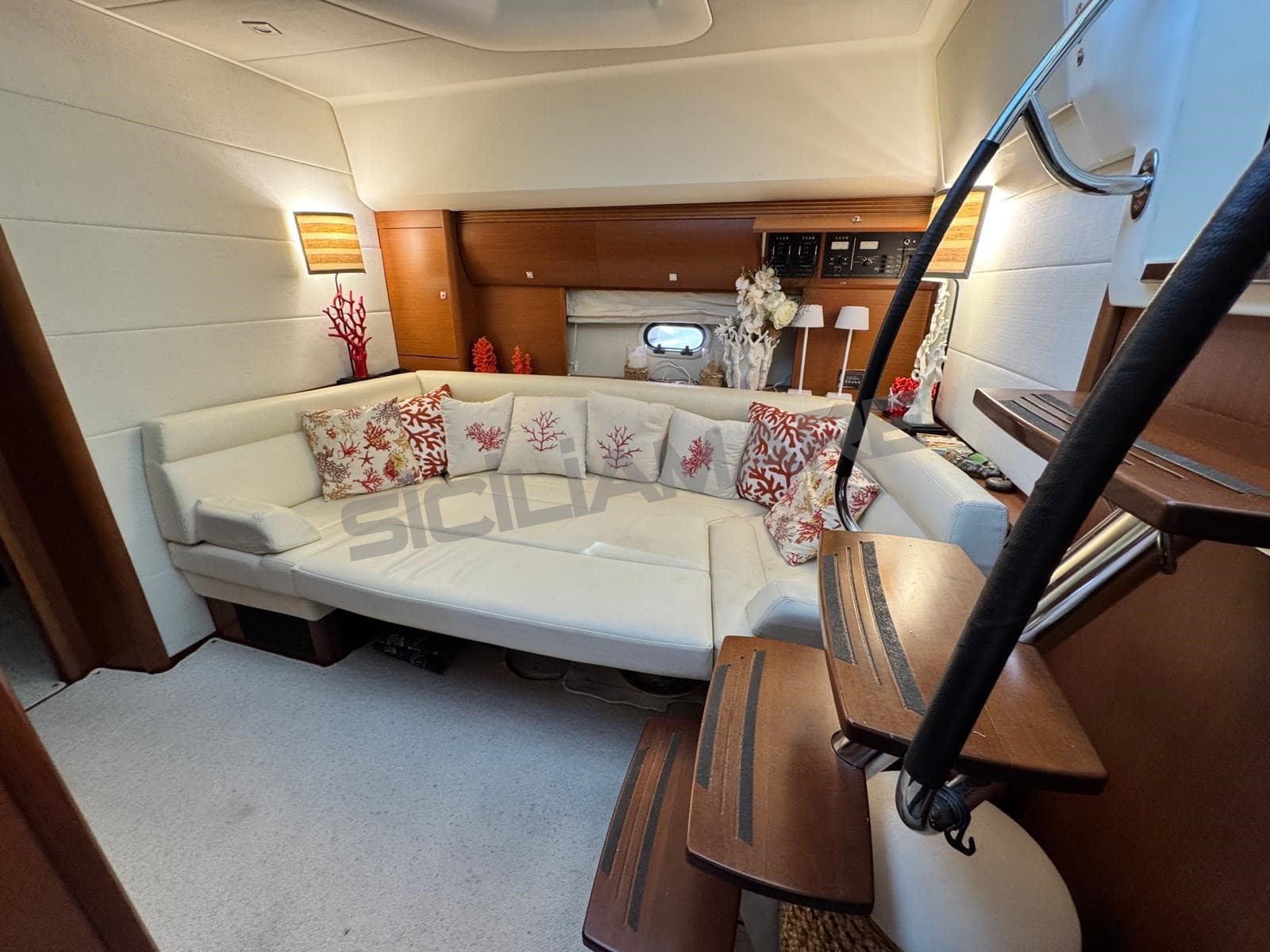 Prestige Prestige 440 S - Deck View Prestige Prestige 440 S - Deck View