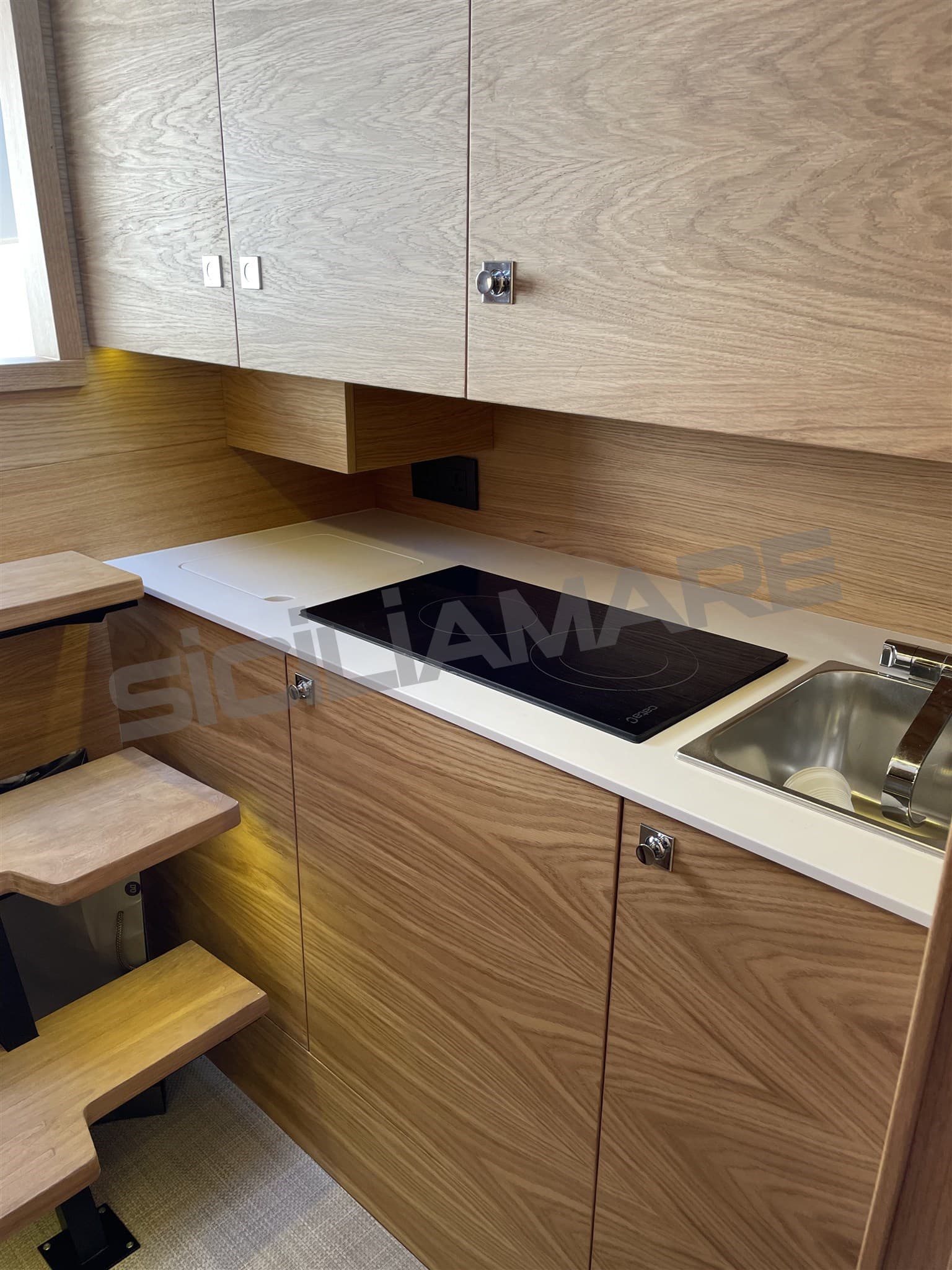 De Antonio Yachts D34 Cruiser - Deck View De Antonio Yachts D34 Cruiser - Deck View