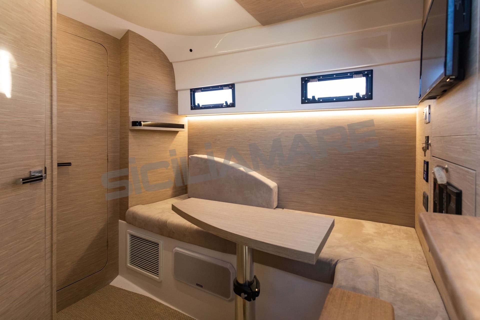 Magazzù Mx-14 Classic - Deck View Magazzù Mx-14 Classic - Deck View