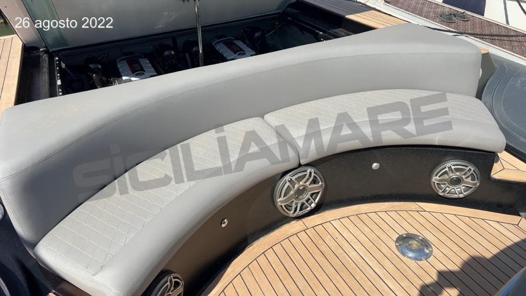 Magazzù Stryker 9.90 - Interior View Magazzù Stryker 9.90 - Interior View