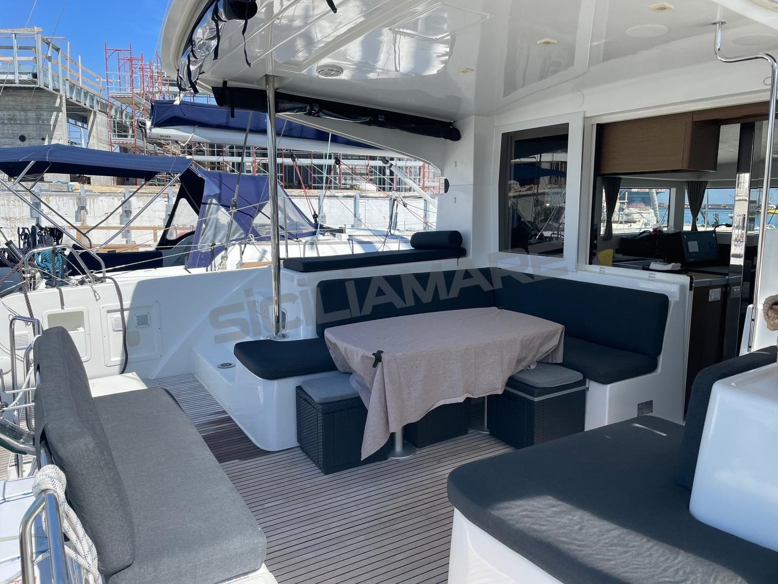 Lagoon Lagoon 40 usato - dettaglio 1