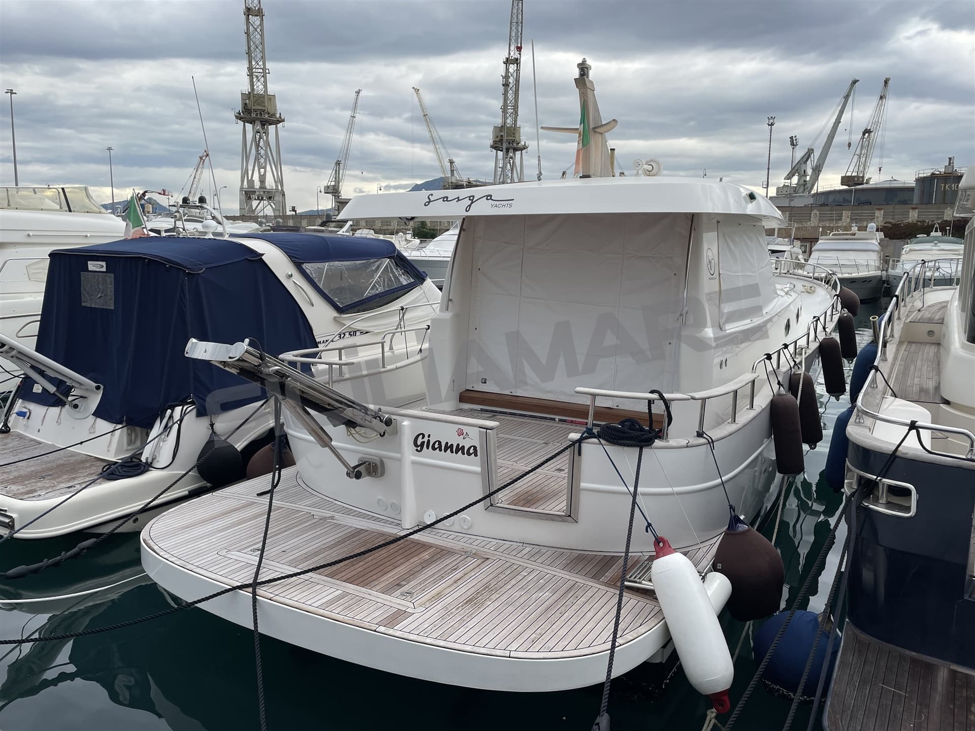 Sasga Yachts Minorchina 42 Ht used - detail 3