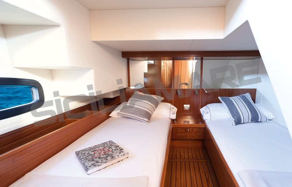 Sasga Yachts Minorchina 42 Ht used - detail 3