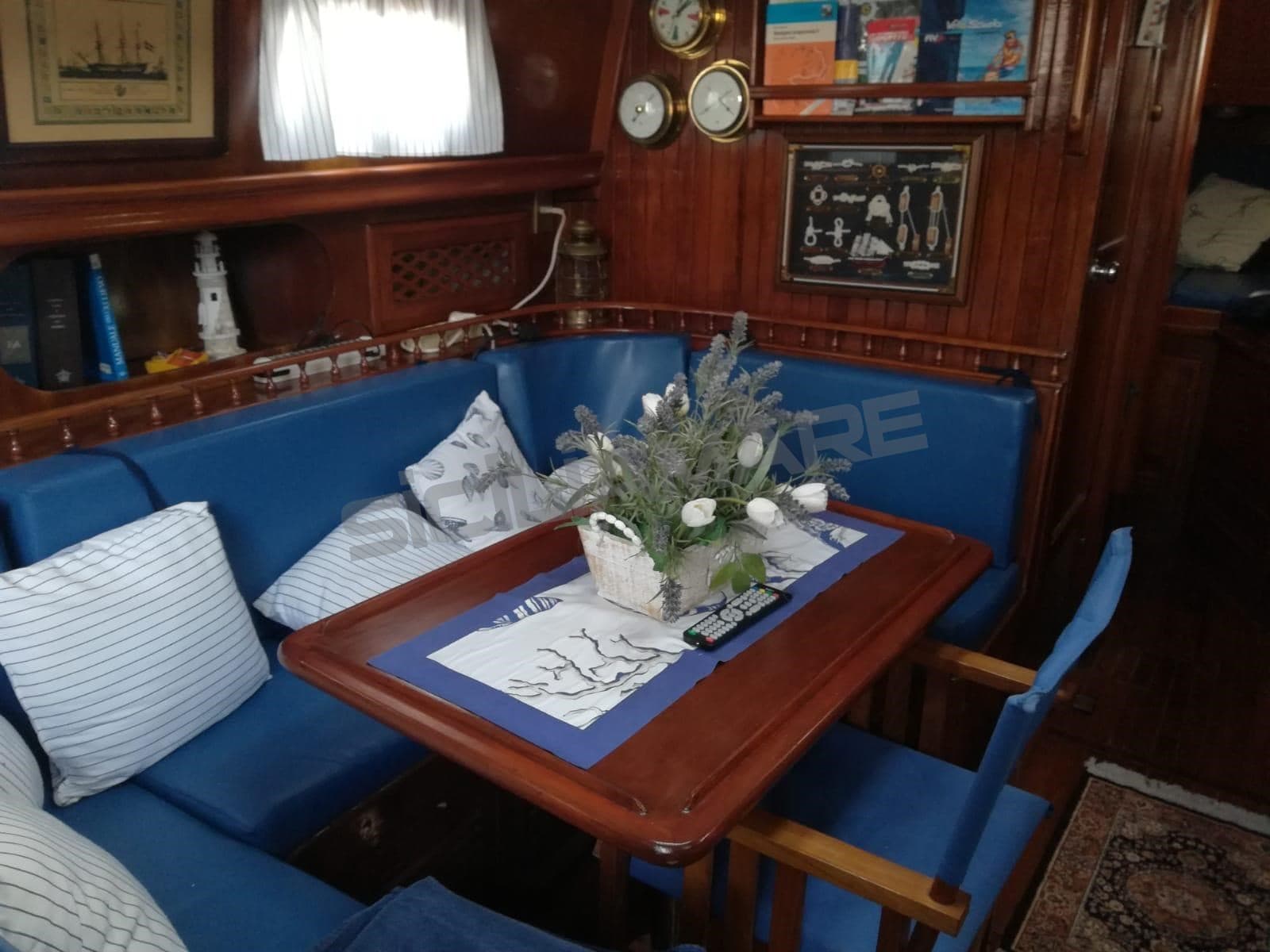 Chung Hwa Boat Taipei 36 Ketch usato - foto hero 17