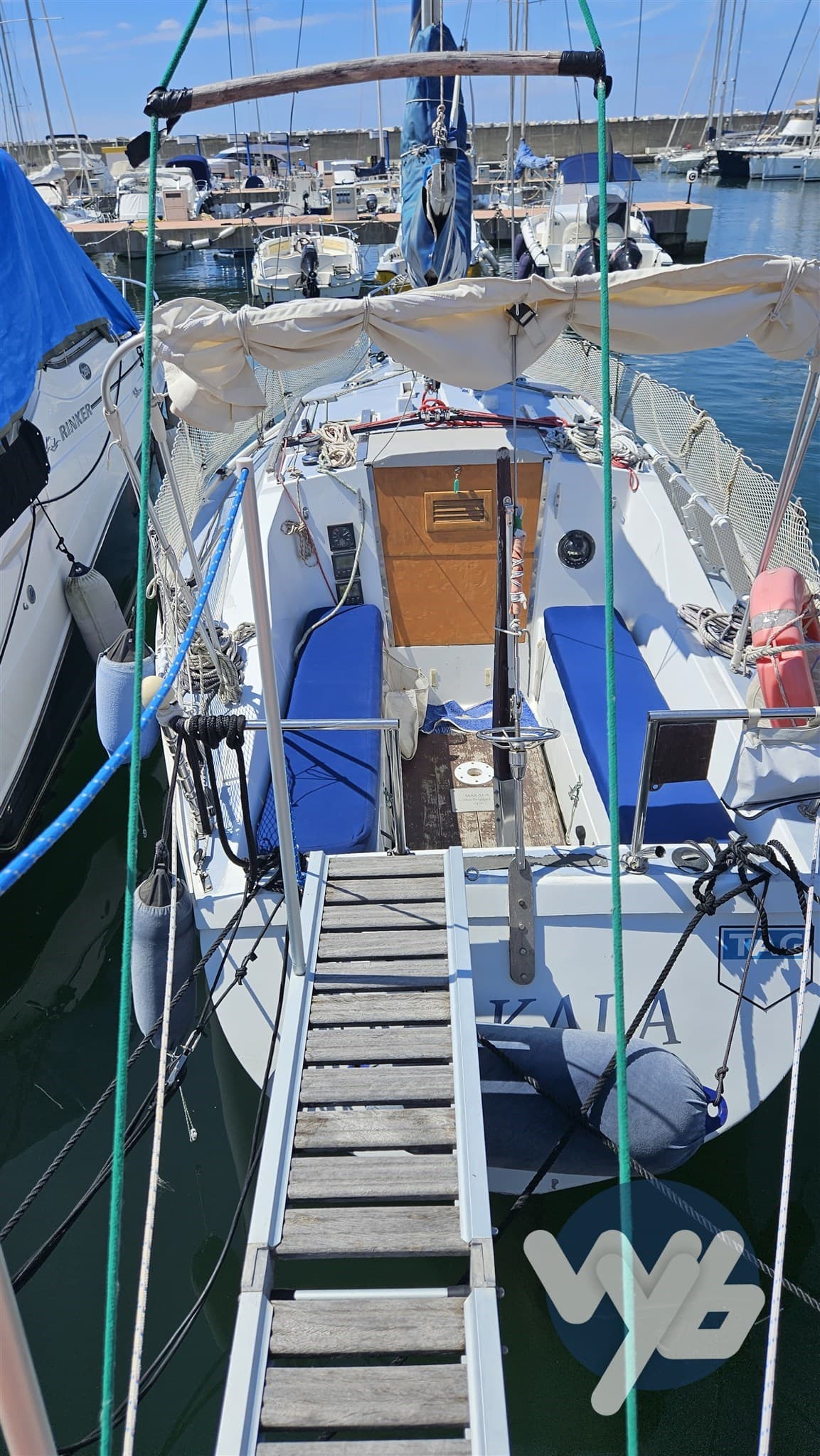 Cima Brigand 27 - Deck View Cima Brigand 27 - Deck View