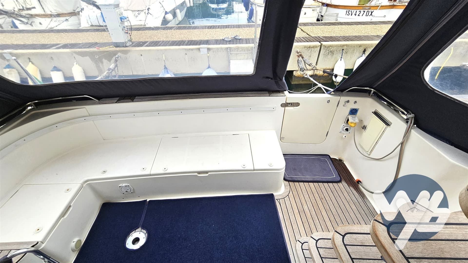 Marine Project Princess 380 Fly - Deck View Marine Project Princess 380 Fly - Deck View