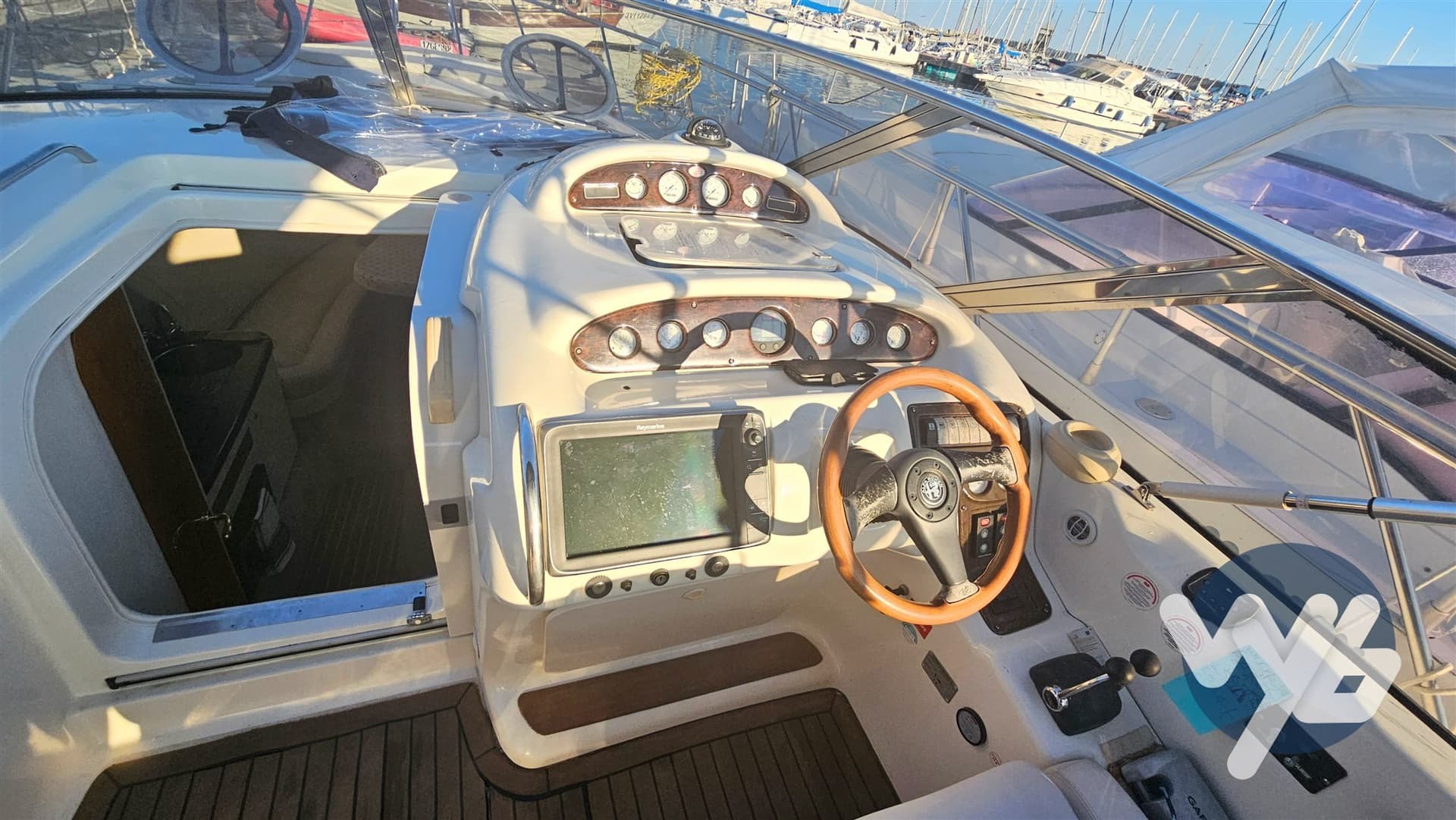 Cranchi Endurance 39 - Interior View Cranchi Endurance 39 - Interior View