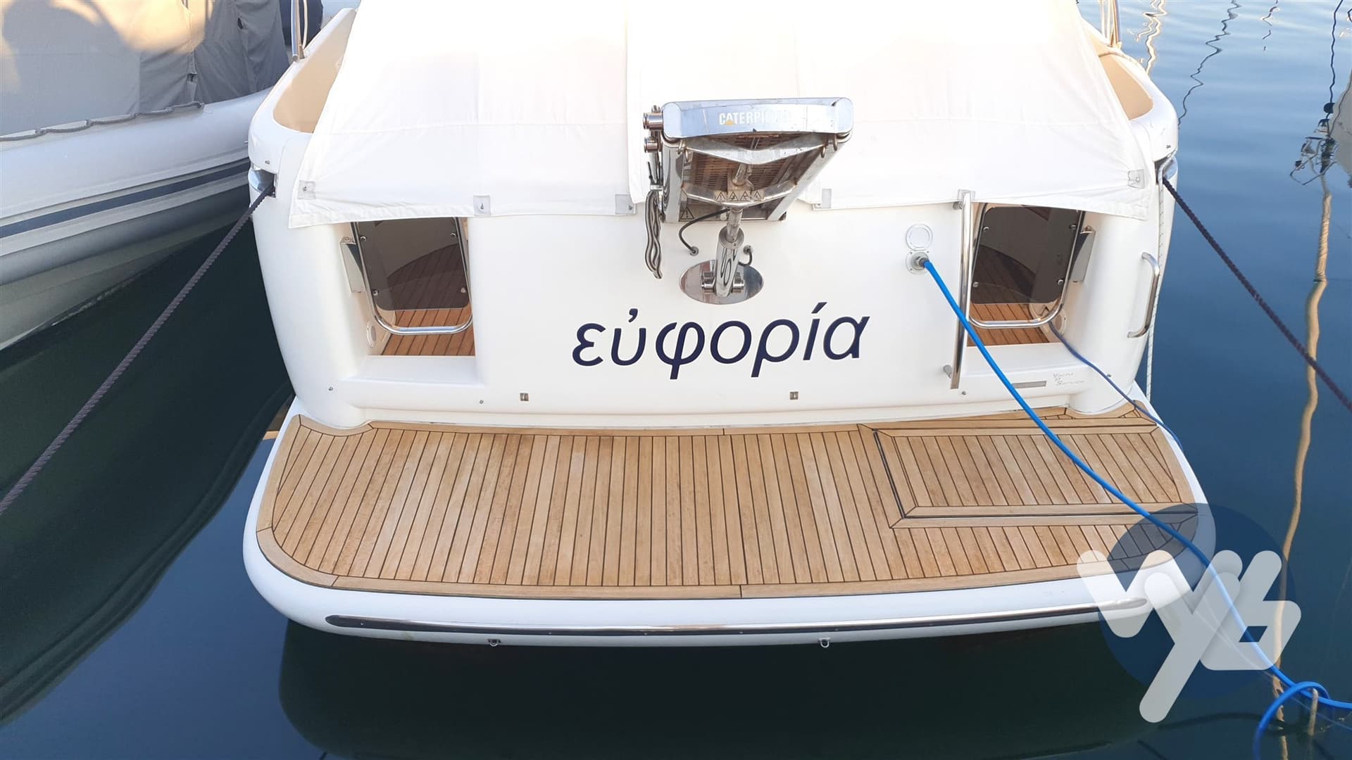 Azimut Az 39 - Detail View 1 Azimut Az 39 - Detail View 1