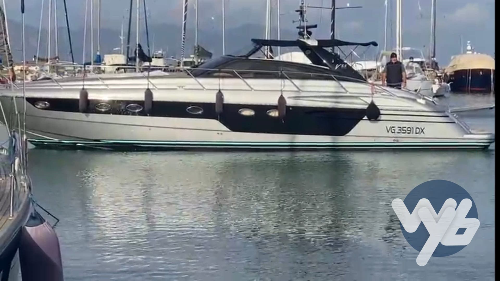 Princess Yachts V 55 - Detail View 1 Princess Yachts V 55 - Detail View 1