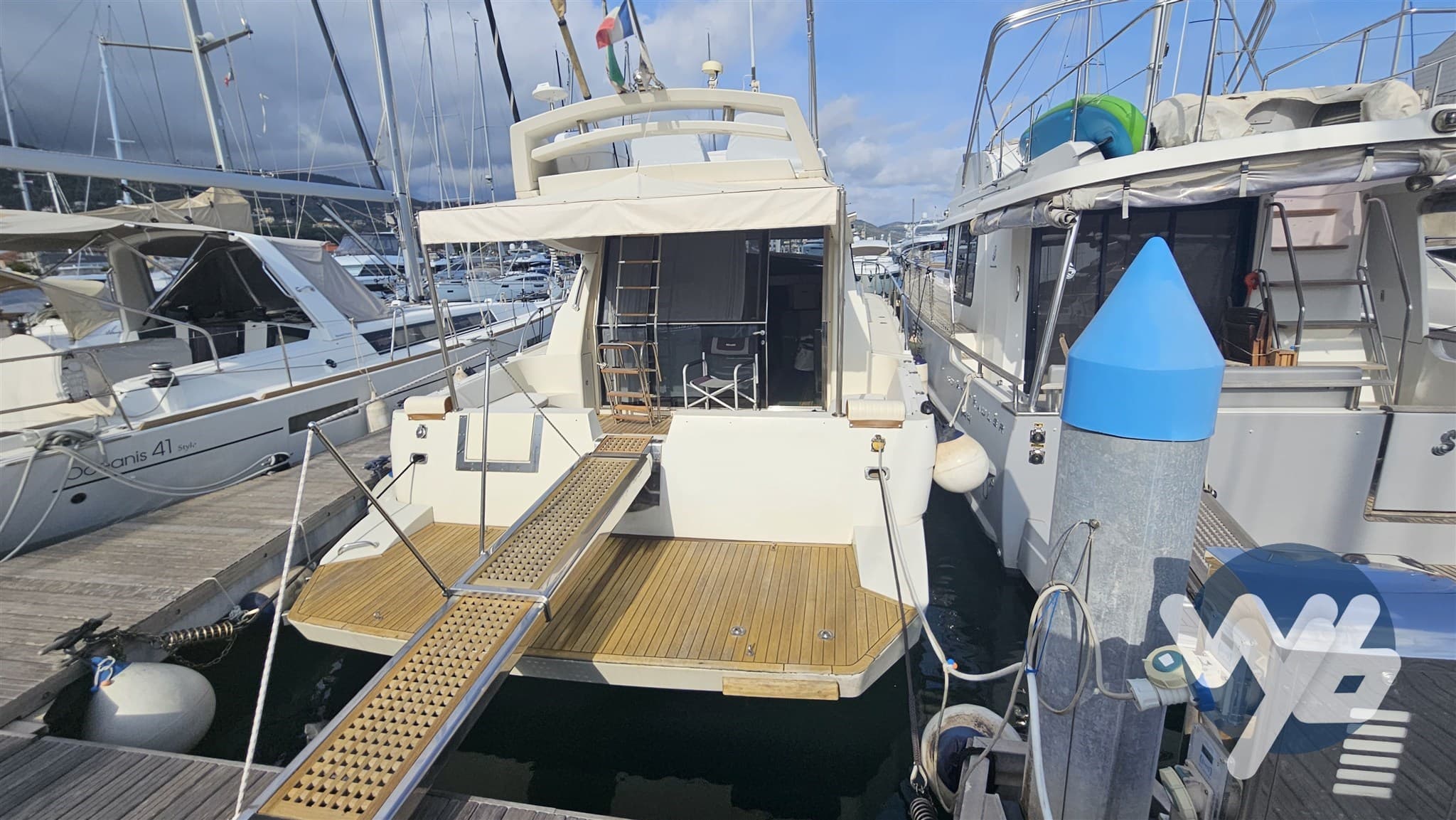 Ars Mare Advantage 120 - Main View Ars Mare Advantage 120 - Main View