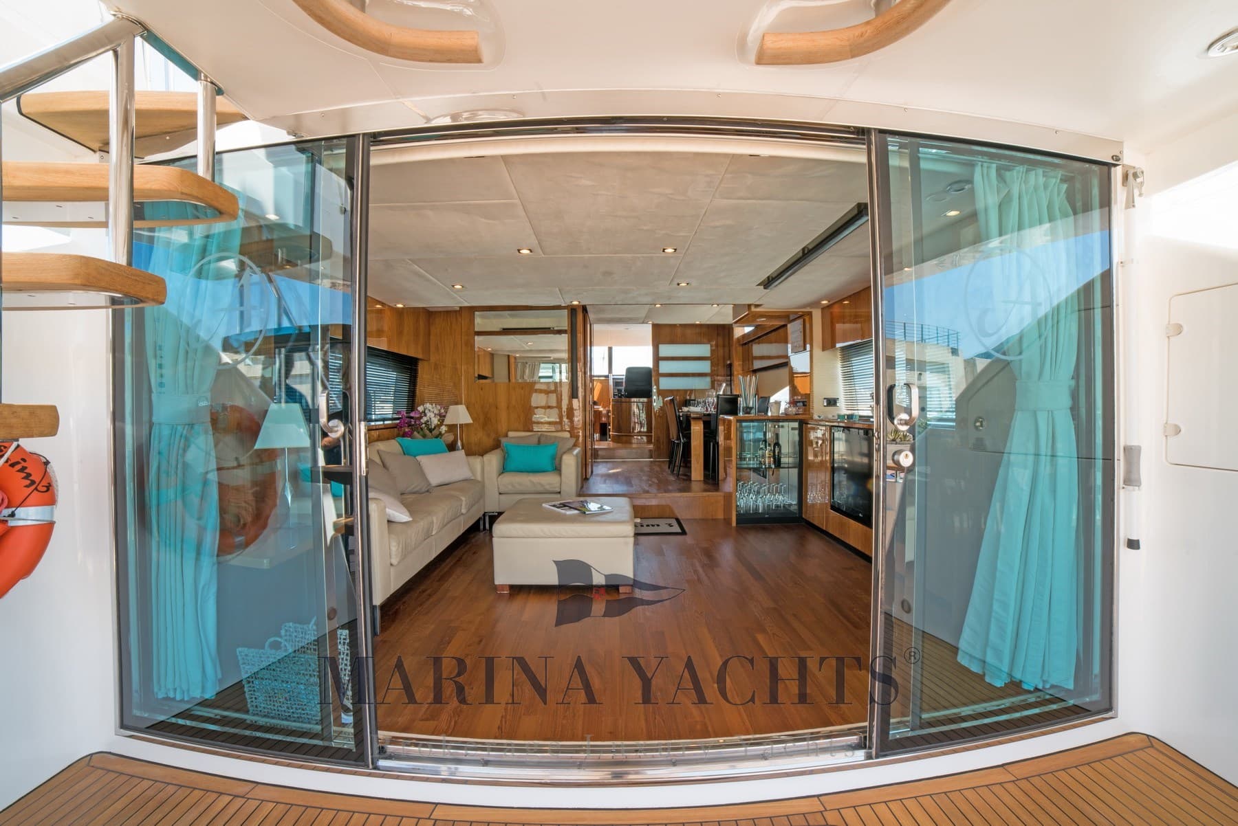 Fairline SQUADRON 74 usato - foto hero 6