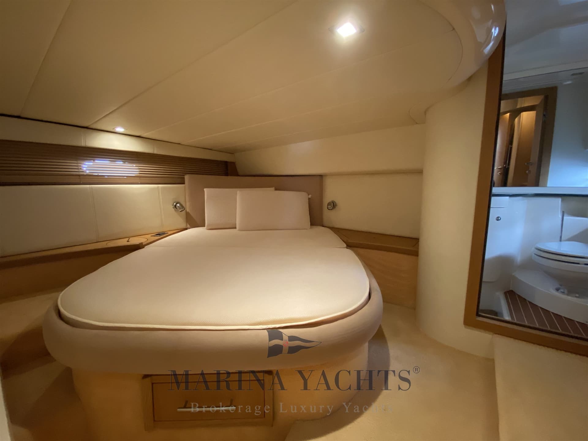 Sessa Marine C42 gebraucht - Hauptbild 15