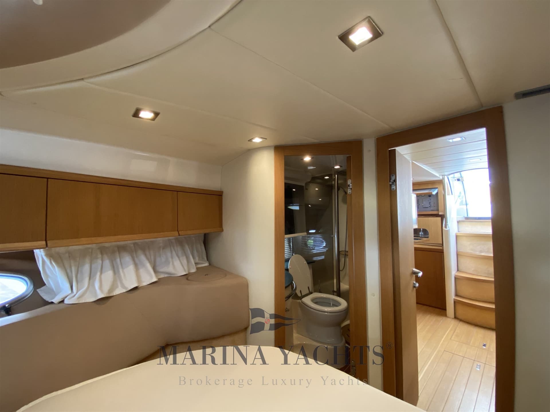 Sessa Marine C42 gebraucht - Hauptbild 11