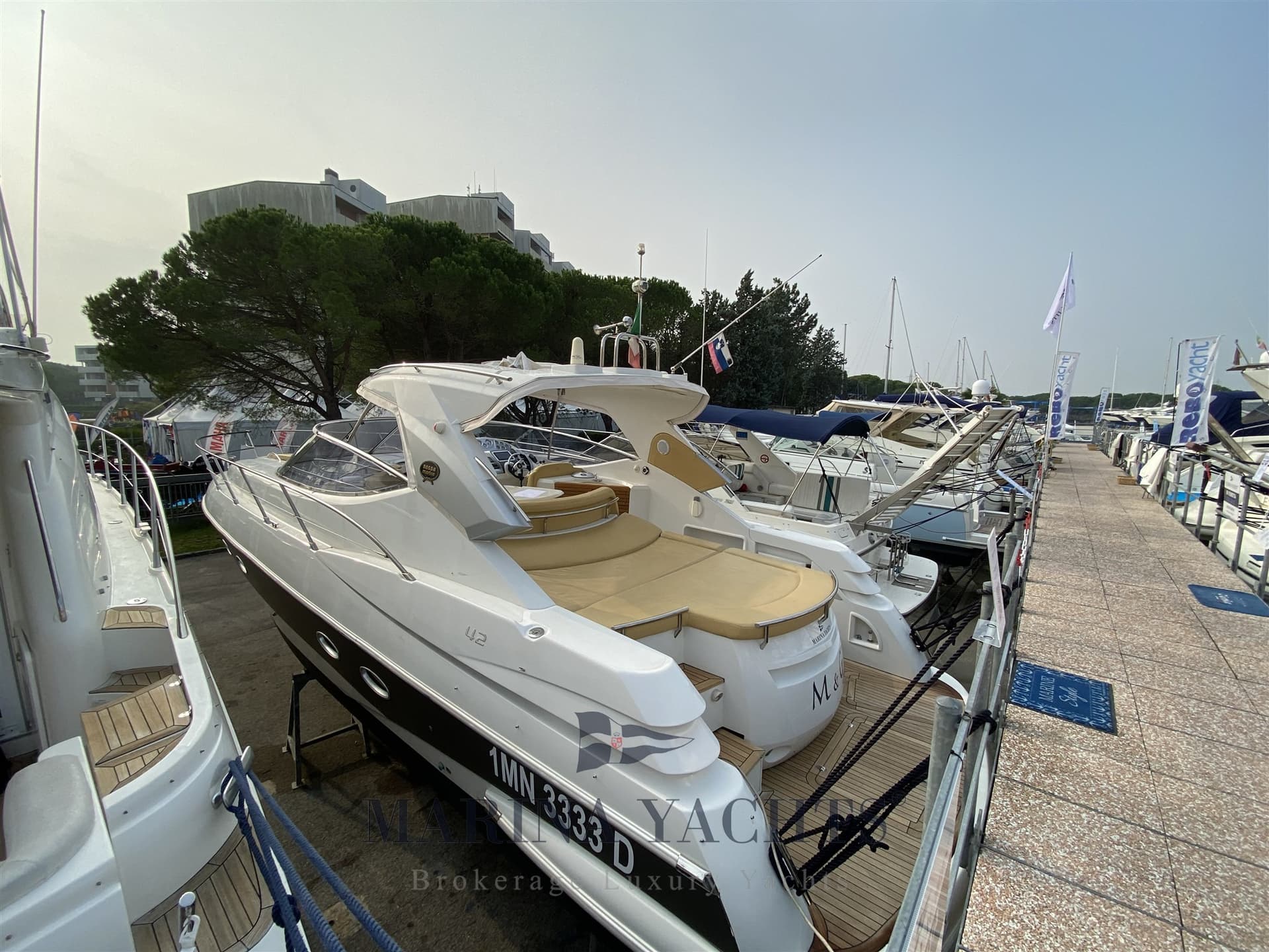 Sessa Marine C42 - Detail View 1 Sessa Marine C42 - Detail View 1