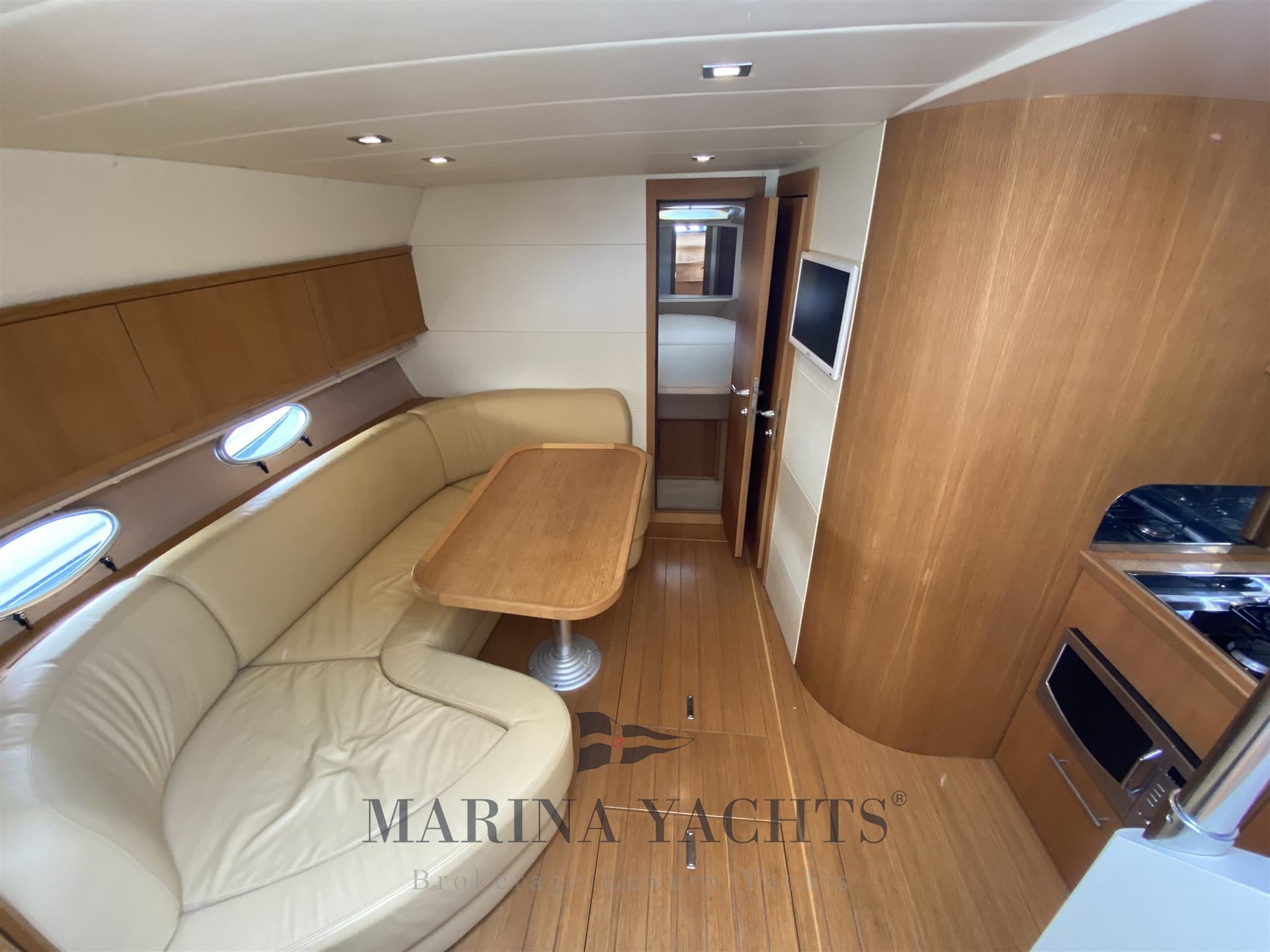 Sessa Marine C42 gebraucht - Hauptbild 6