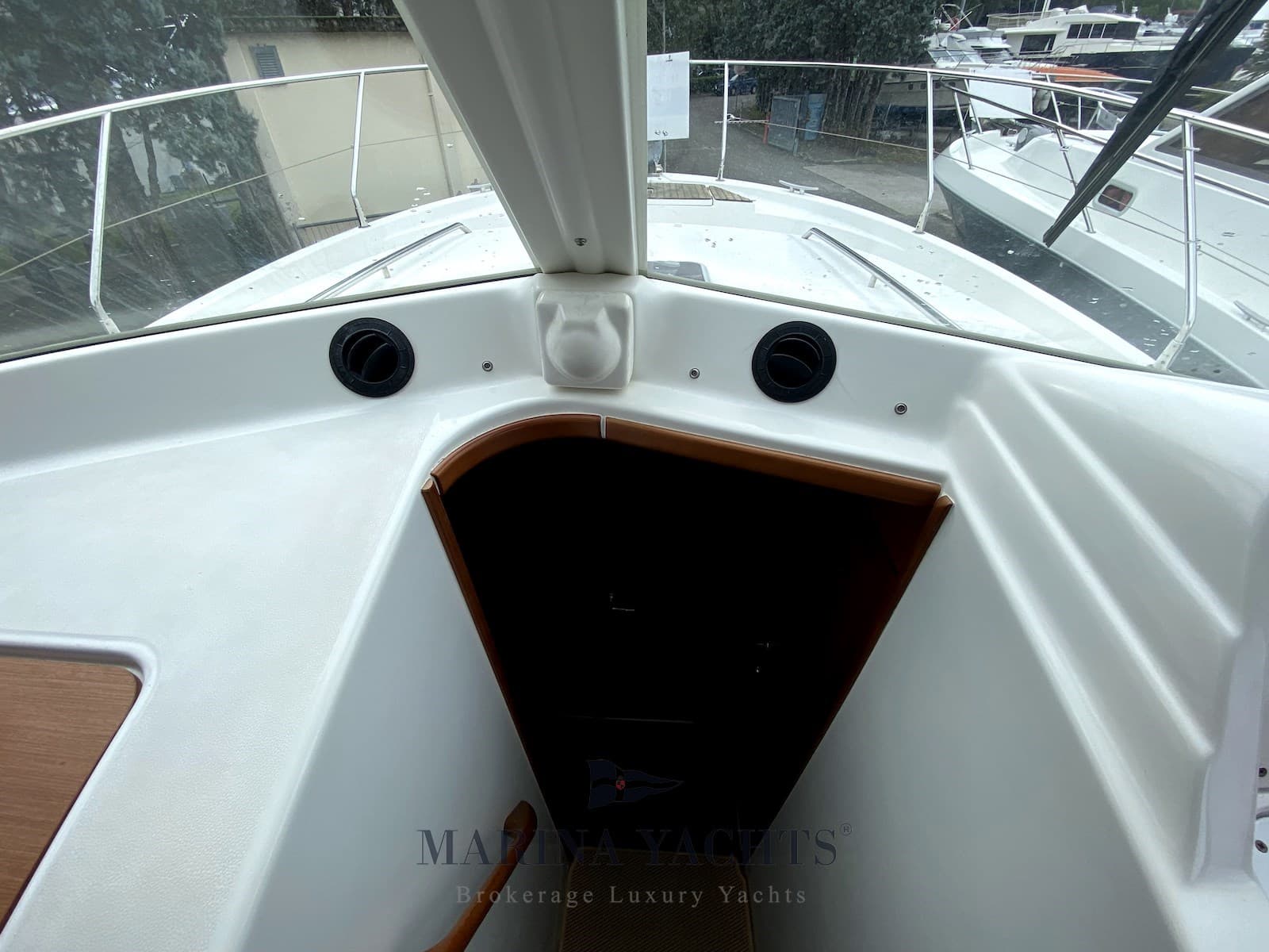 Beneteau Antares 10.80 usato - foto hero 8