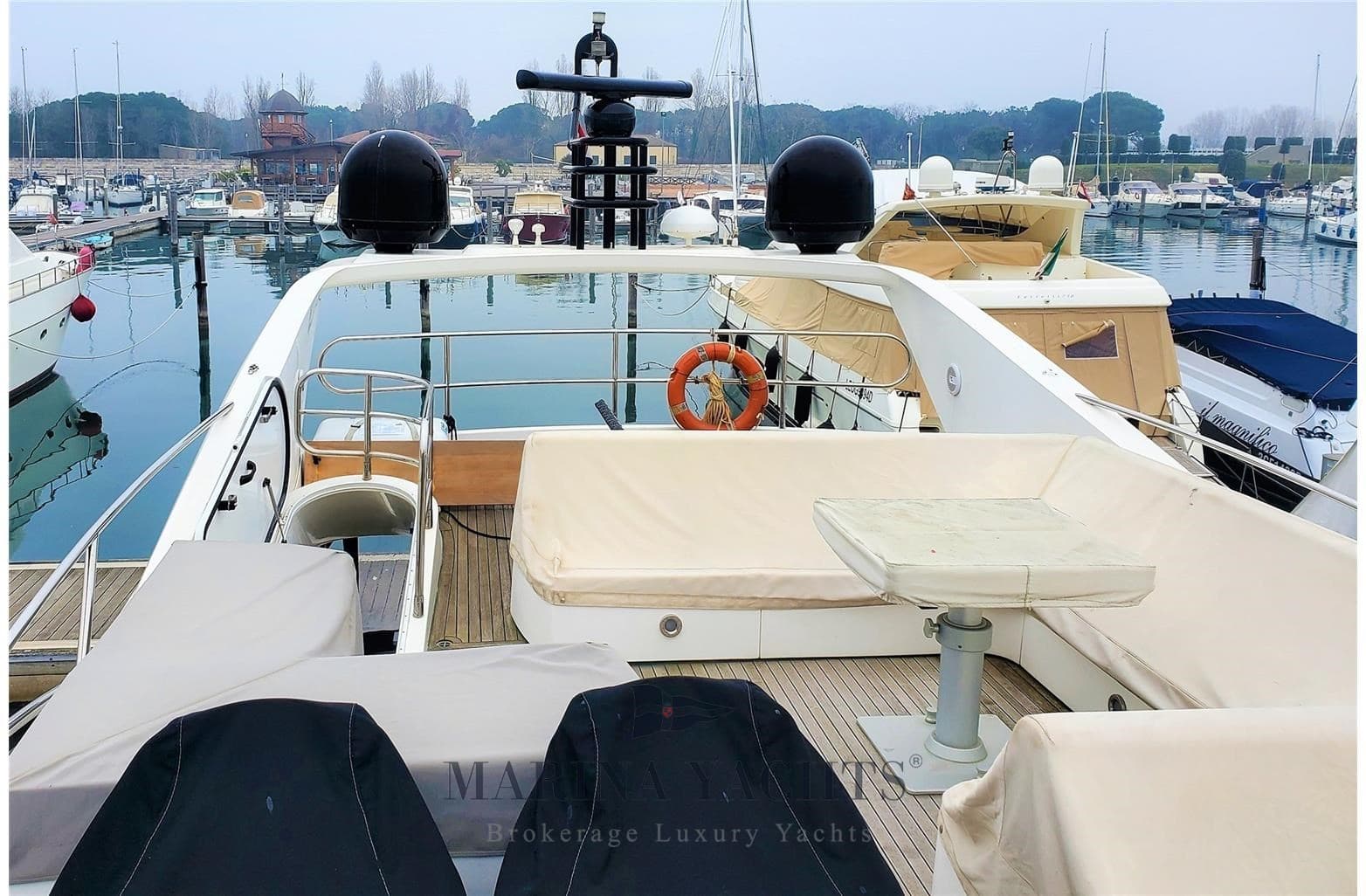 Sunseeker Manhattan 70 usato - foto hero 7