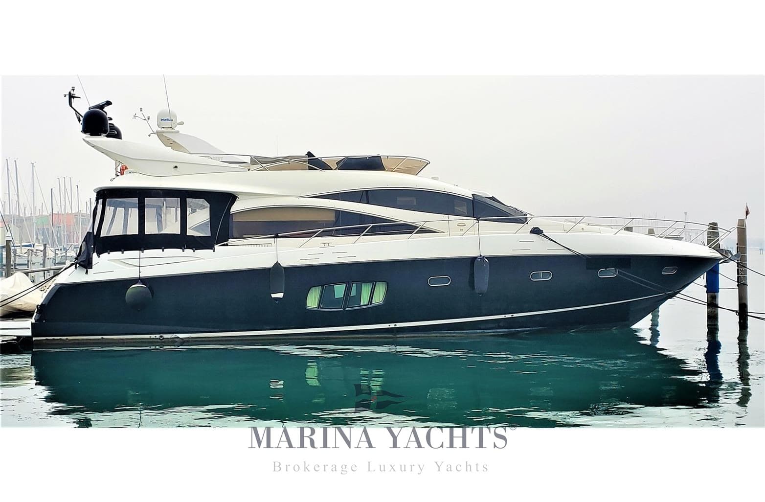 Sunseeker Manhattan 70 - Detail View 1 Sunseeker Manhattan 70 - Detail View 1