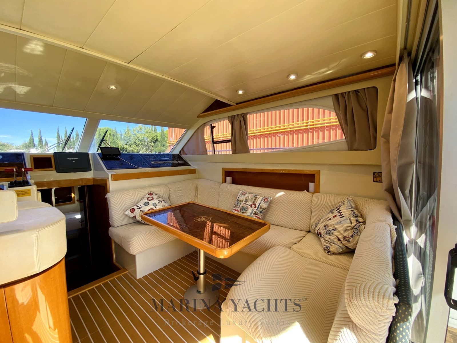 Raffaelli Typhoon Fly 38 usato - dettaglio 1