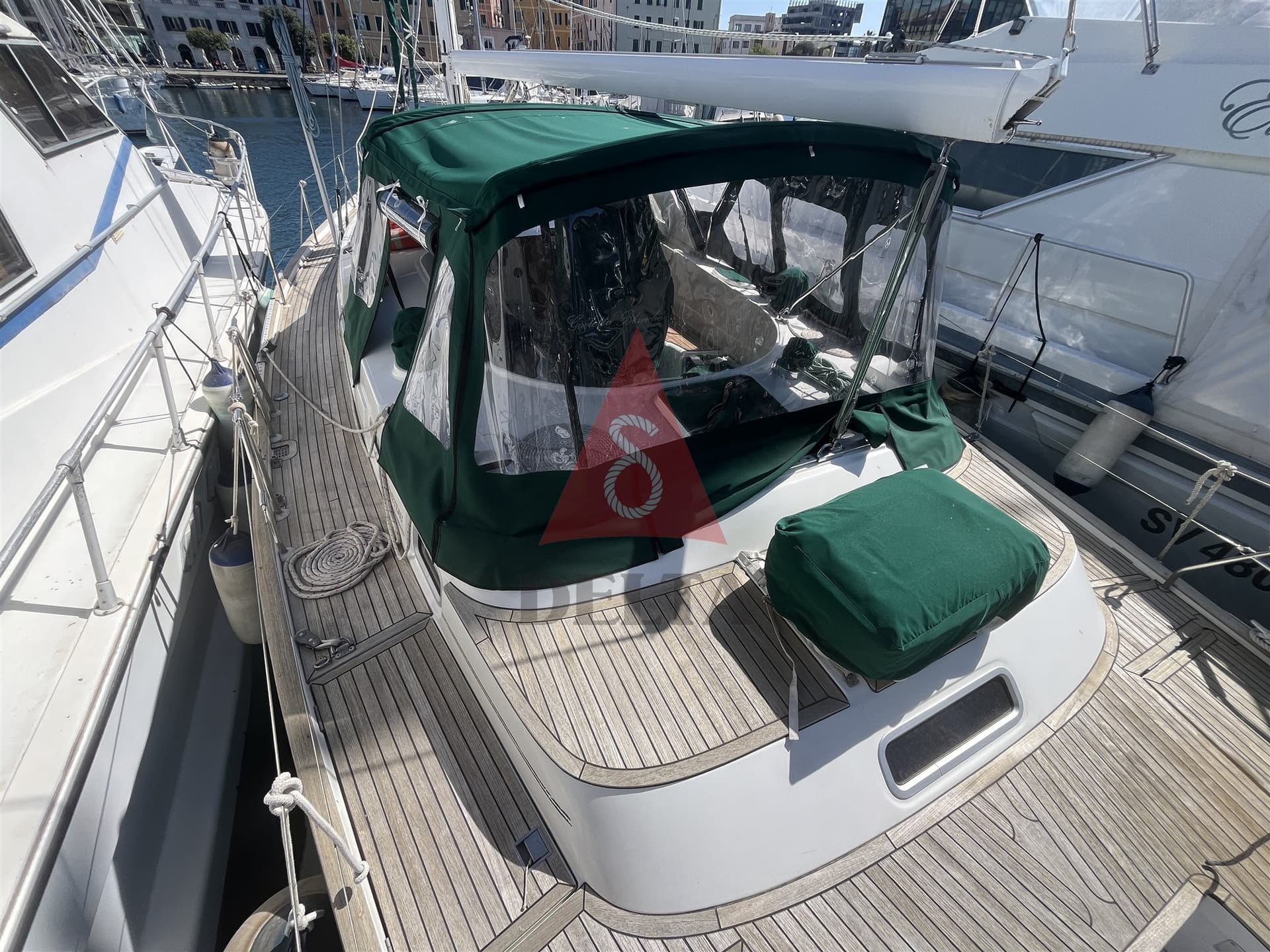 Beneteau Oceanis 44 CC used - hero image 2