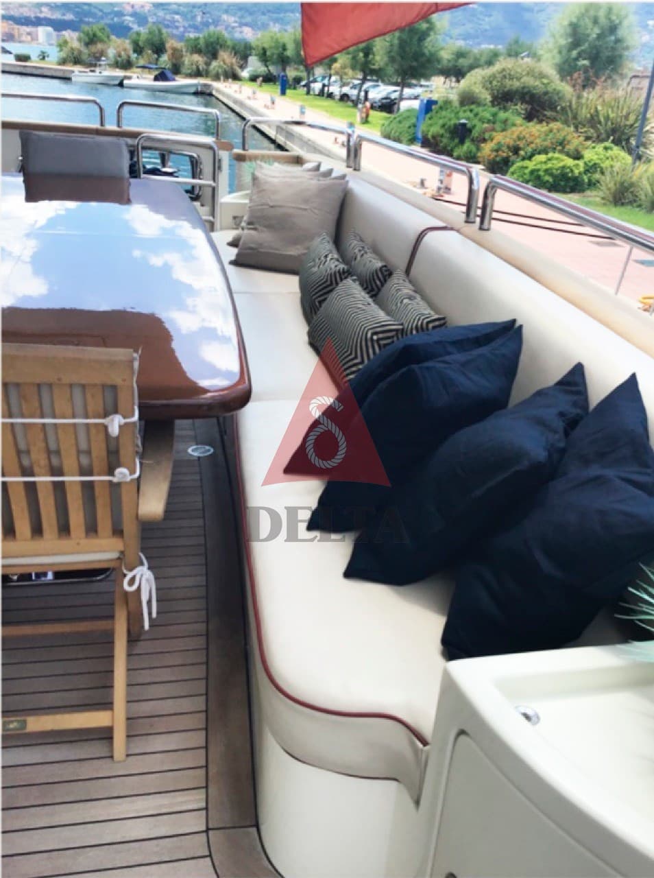 Azimut 116 usato - foto hero 5
