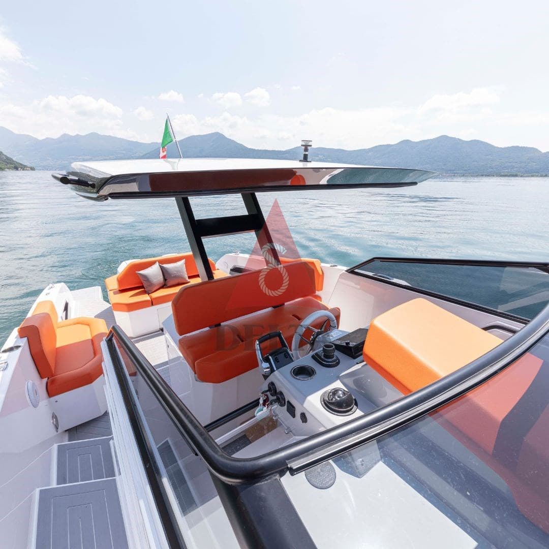 Rio Yachts Daytona 35 - Deck View Rio Yachts Daytona 35 - Deck View