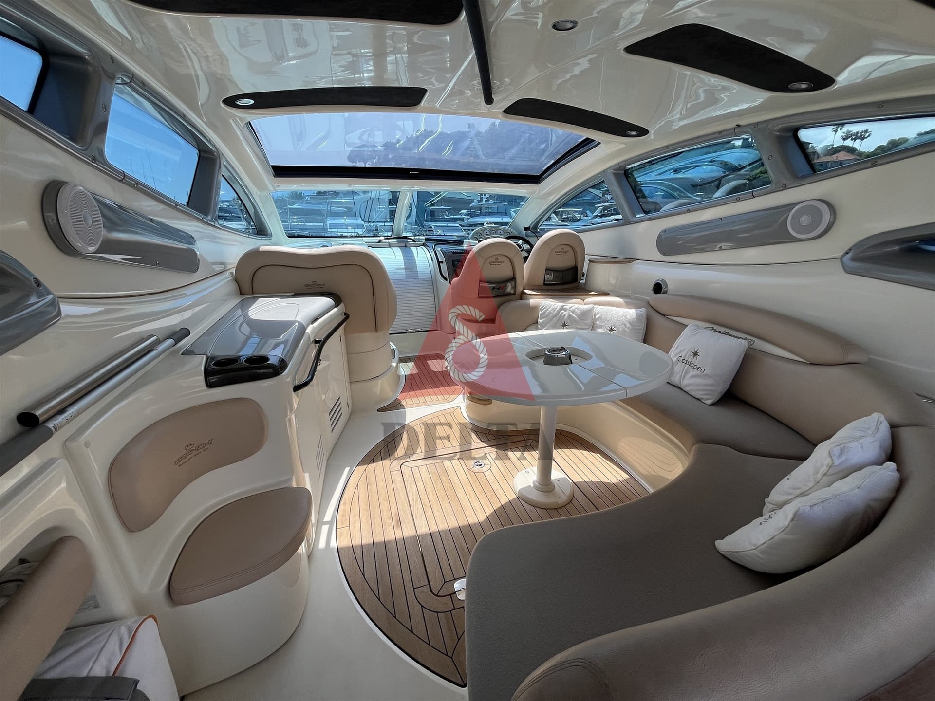 Cranchi Mediterranee 50 Ht - Deck View Cranchi Mediterranee 50 Ht - Deck View