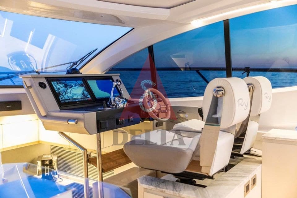 Rio Yachts Sport Coupé 58 d'occasion - image hero 6