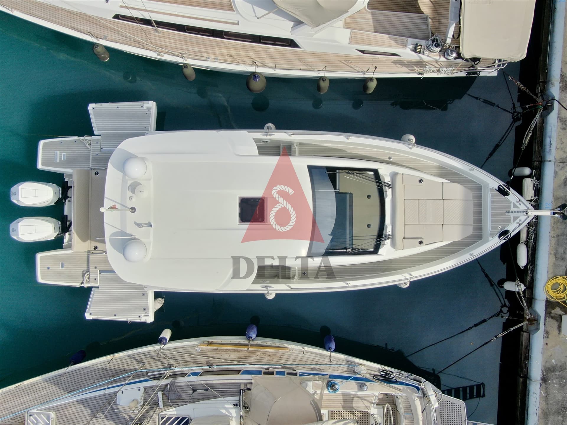 Jeanneau DB 37 OB usato - foto hero 3