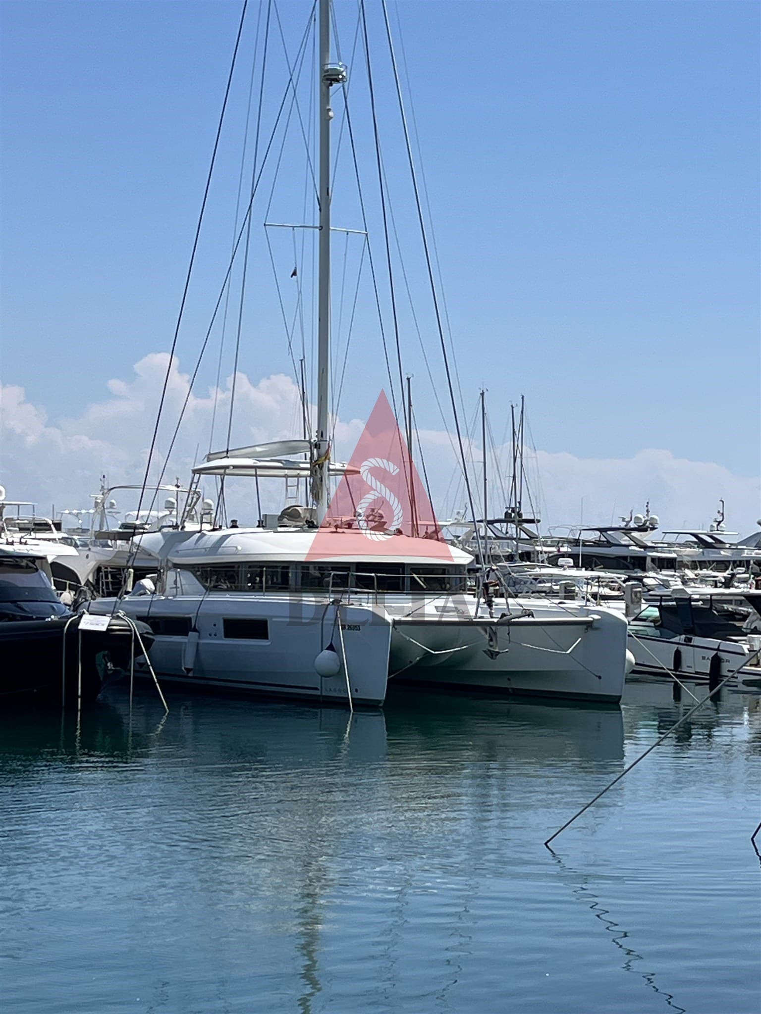 Lagoon 50 - Main View Lagoon 50 - Main View