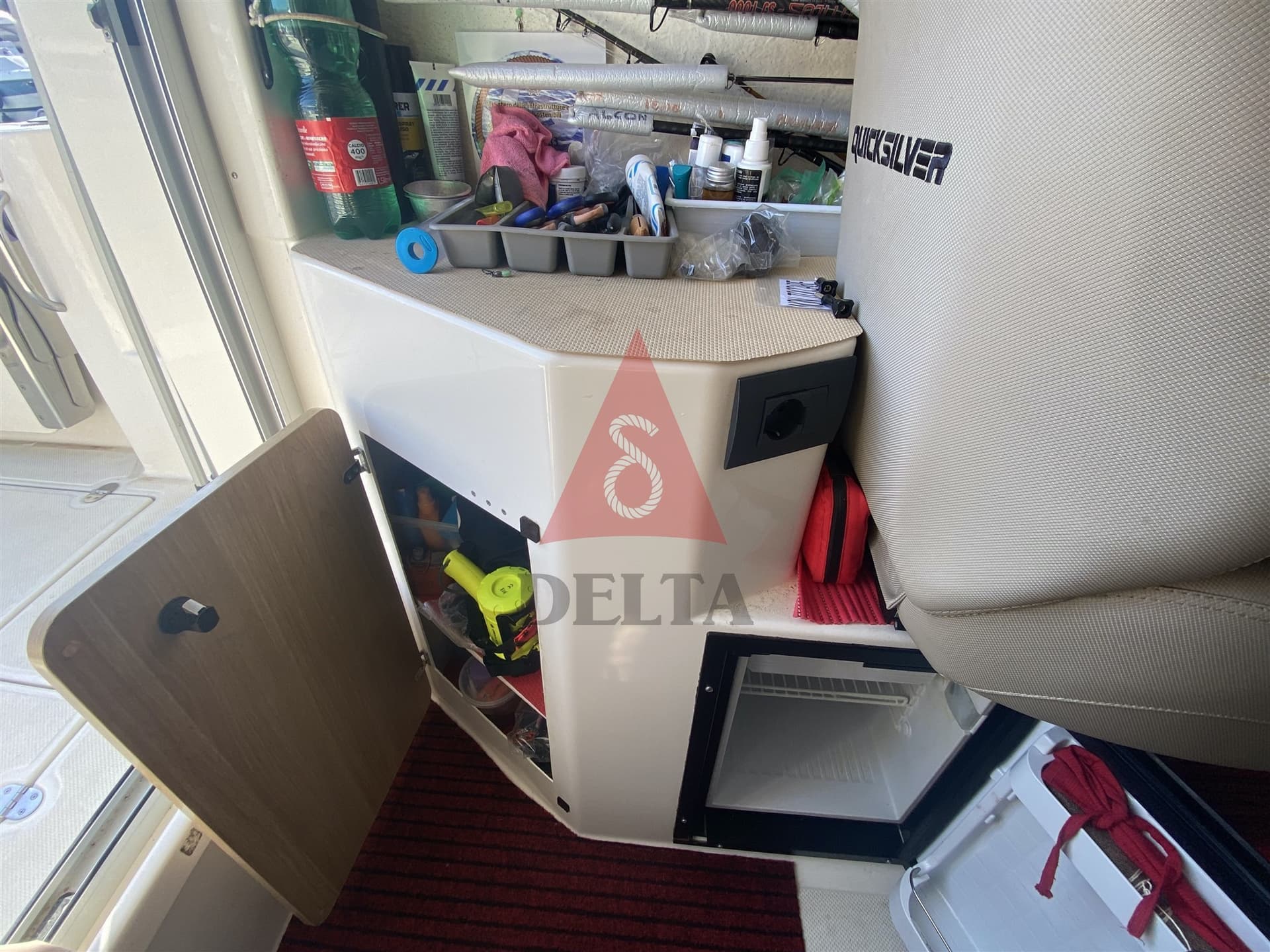 Quicksilver 675 Pilothouse usato - foto hero 10
