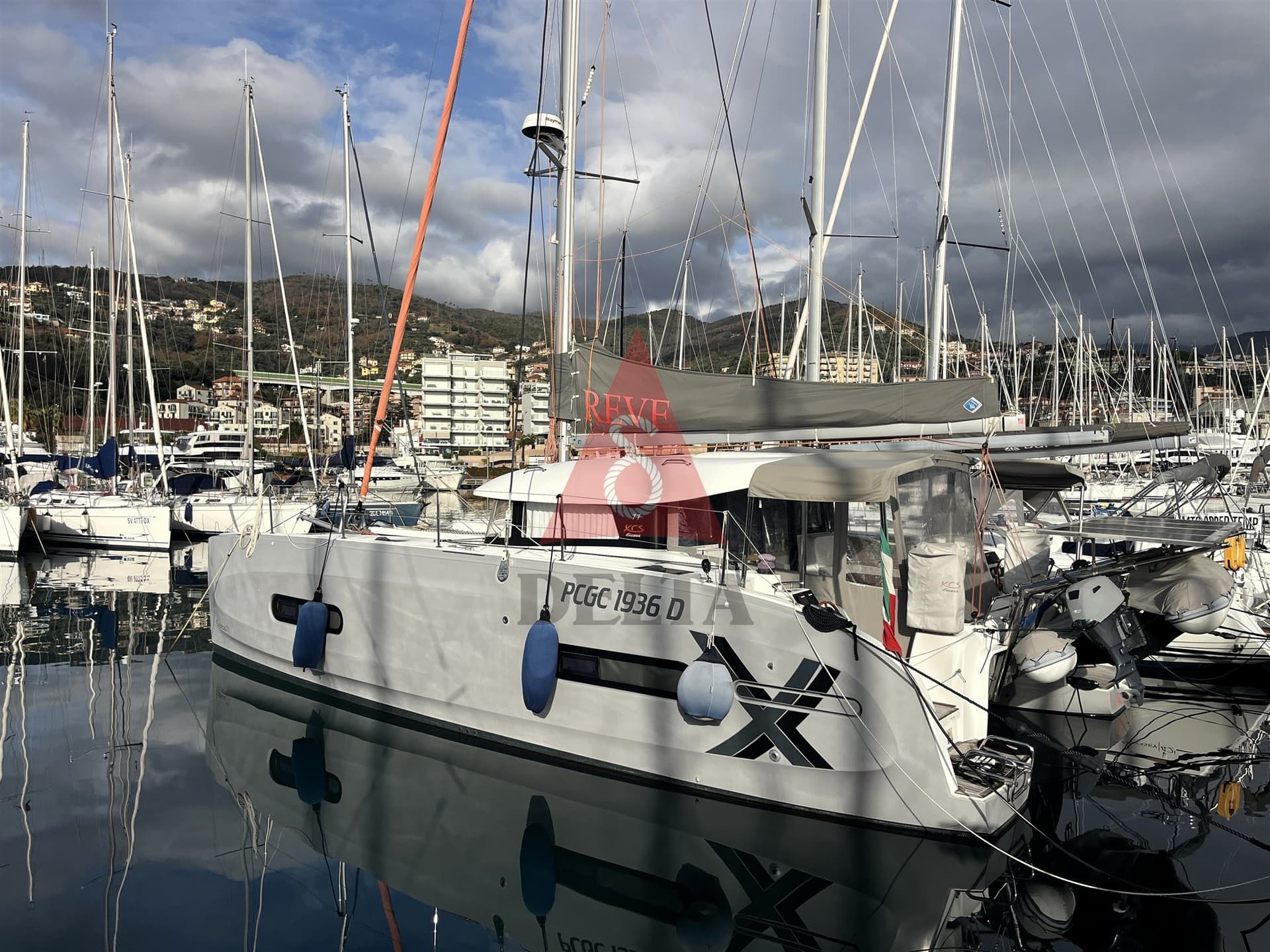 Excess Excess 11 - Main View Excess Excess 11 - Main View