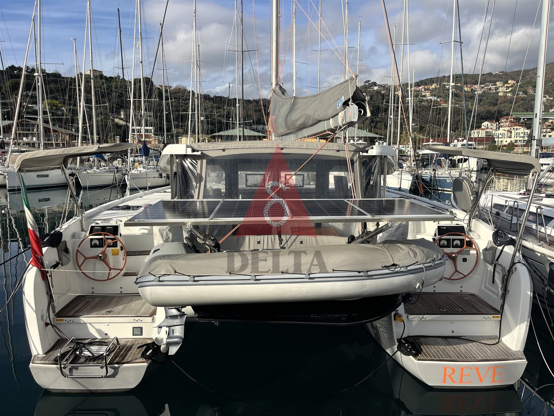 Excess Excess 11 - Detail View 1 Excess Excess 11 - Detail View 1