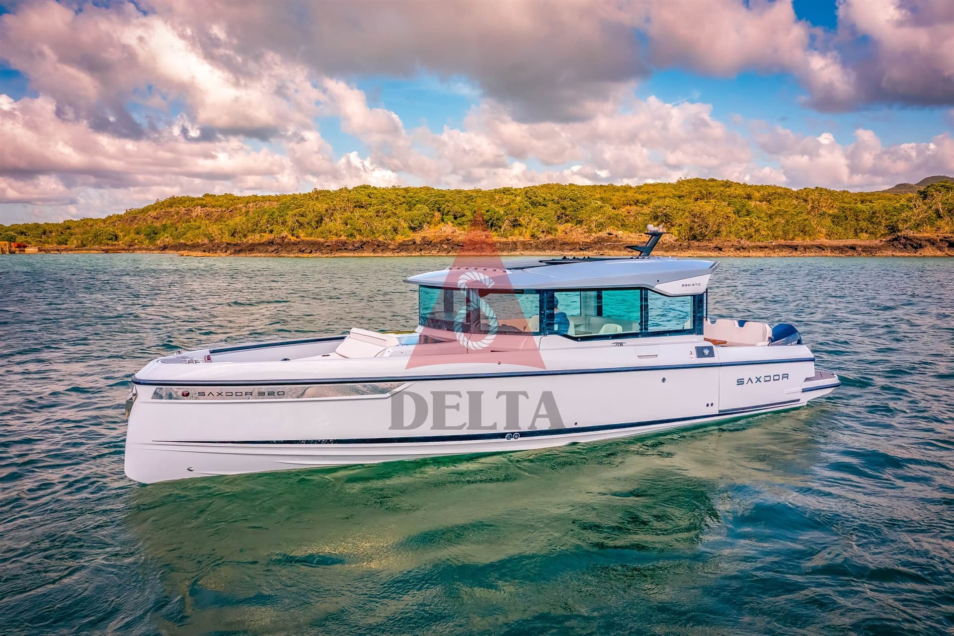 Saxdor 320 Gtc - Detail View 1 Saxdor 320 Gtc - Detail View 1