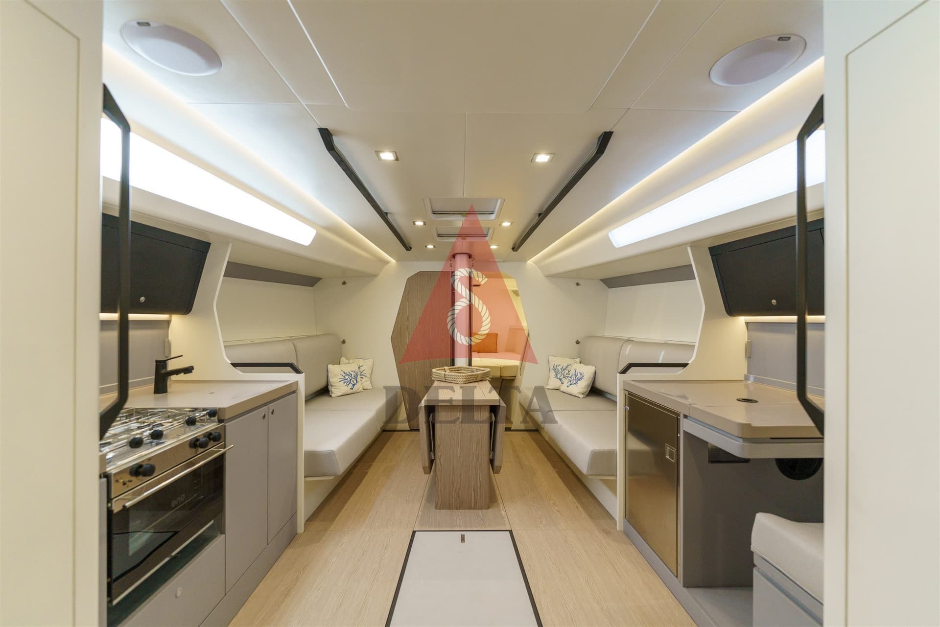 ICE Yachts 53 St - Interior View ICE Yachts 53 St - Interior View