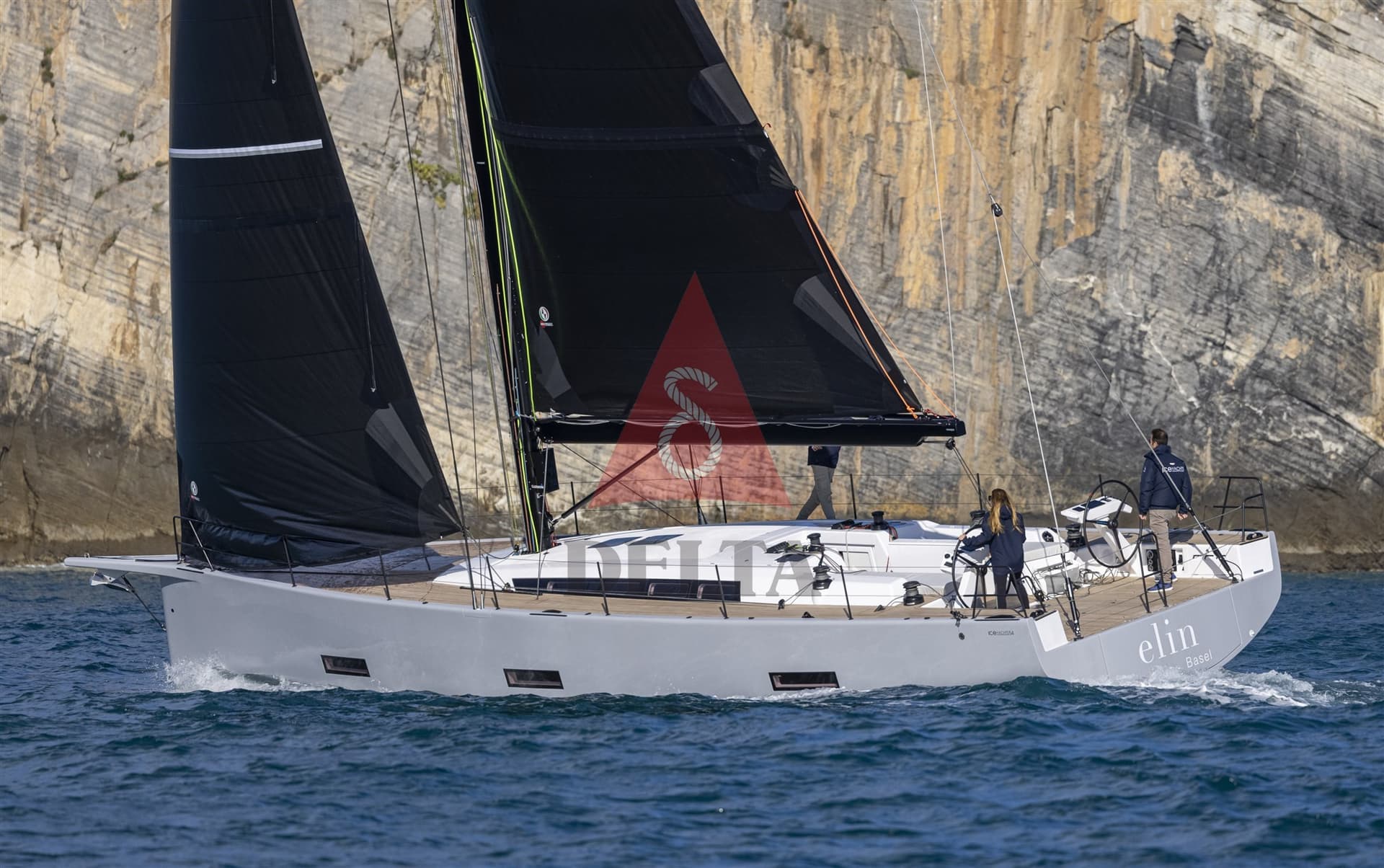 ICE Yachts 52 RS usato - vista principale