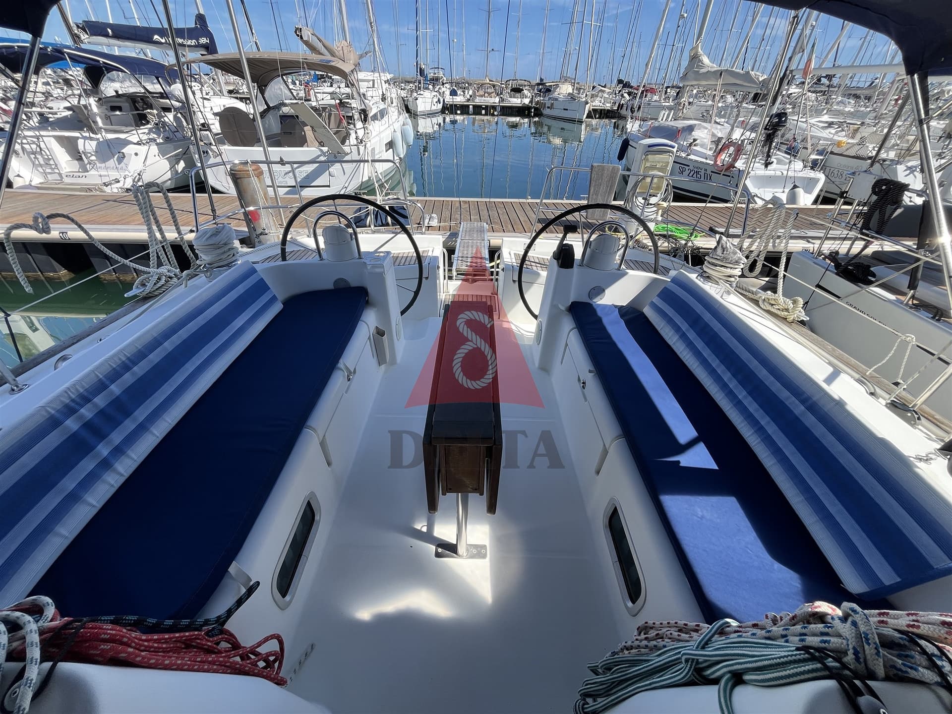 Beneteau Oceanis 473 used - hero image 5