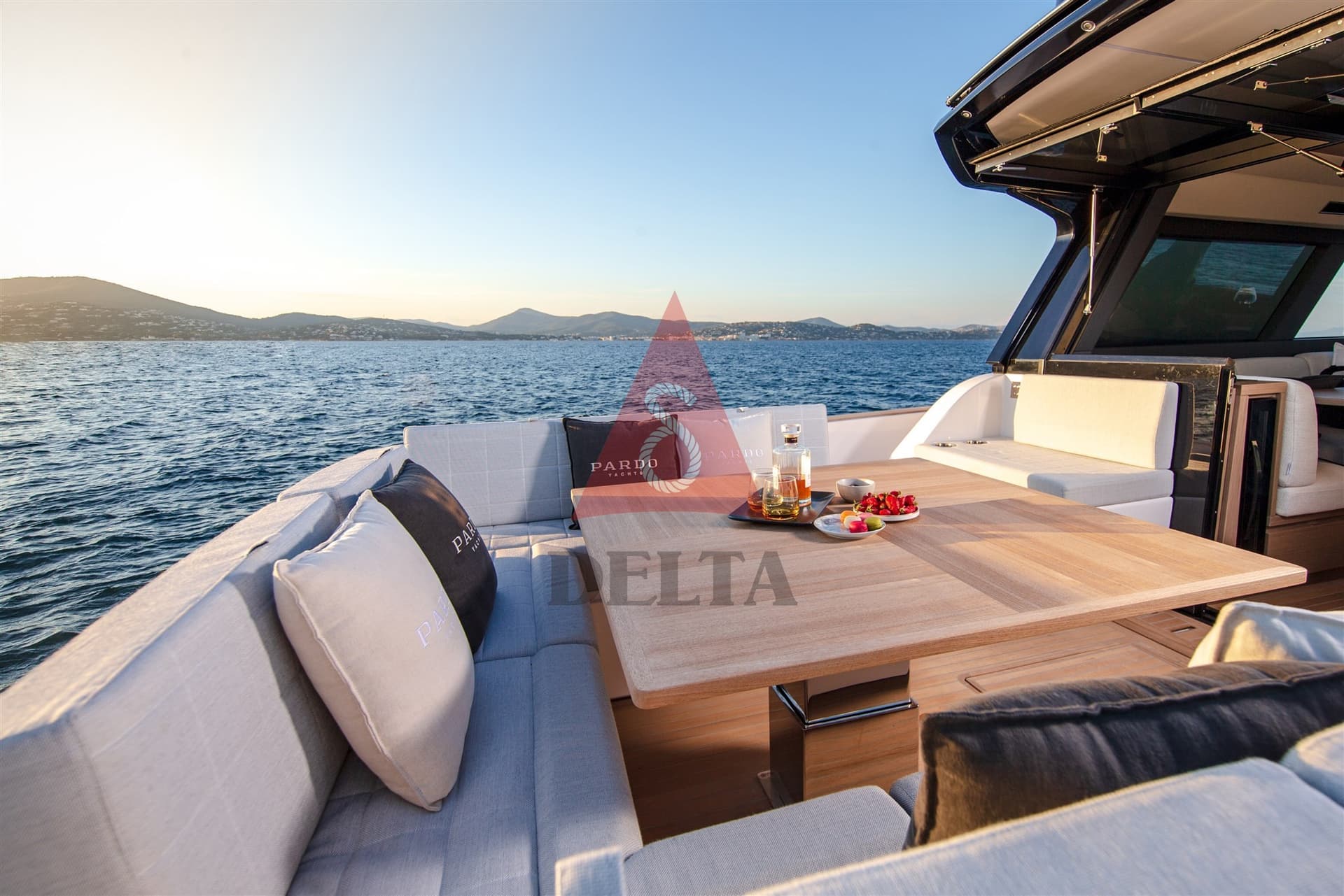 Pardo Yachts Gt 52 - Deck View Pardo Yachts Gt 52 - Deck View