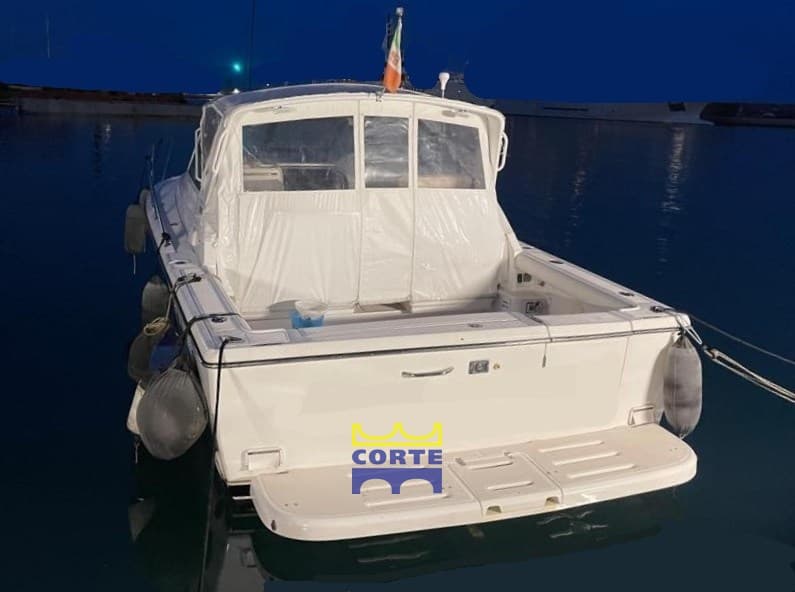 Tiara Yachts 3100 Open - Detail View 1 Tiara Yachts 3100 Open - Detail View 1