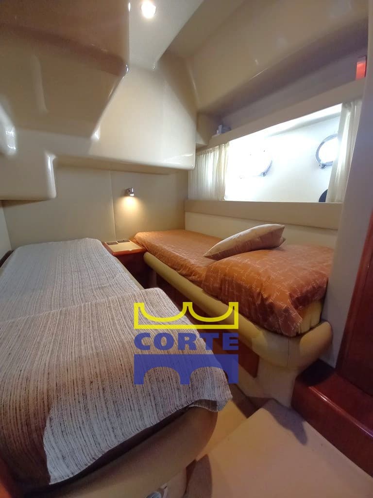 Ferretti Yachts 430 usato - foto hero 9