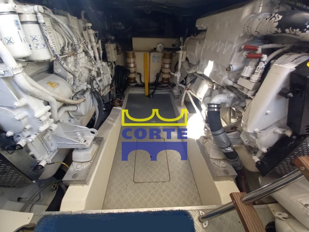 Ferretti Yachts 430 usato - foto hero 15