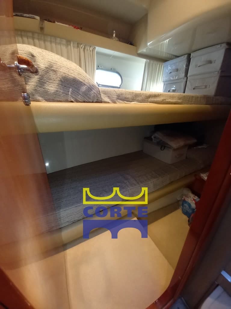 Ferretti Yachts 430 usato - foto hero 11
