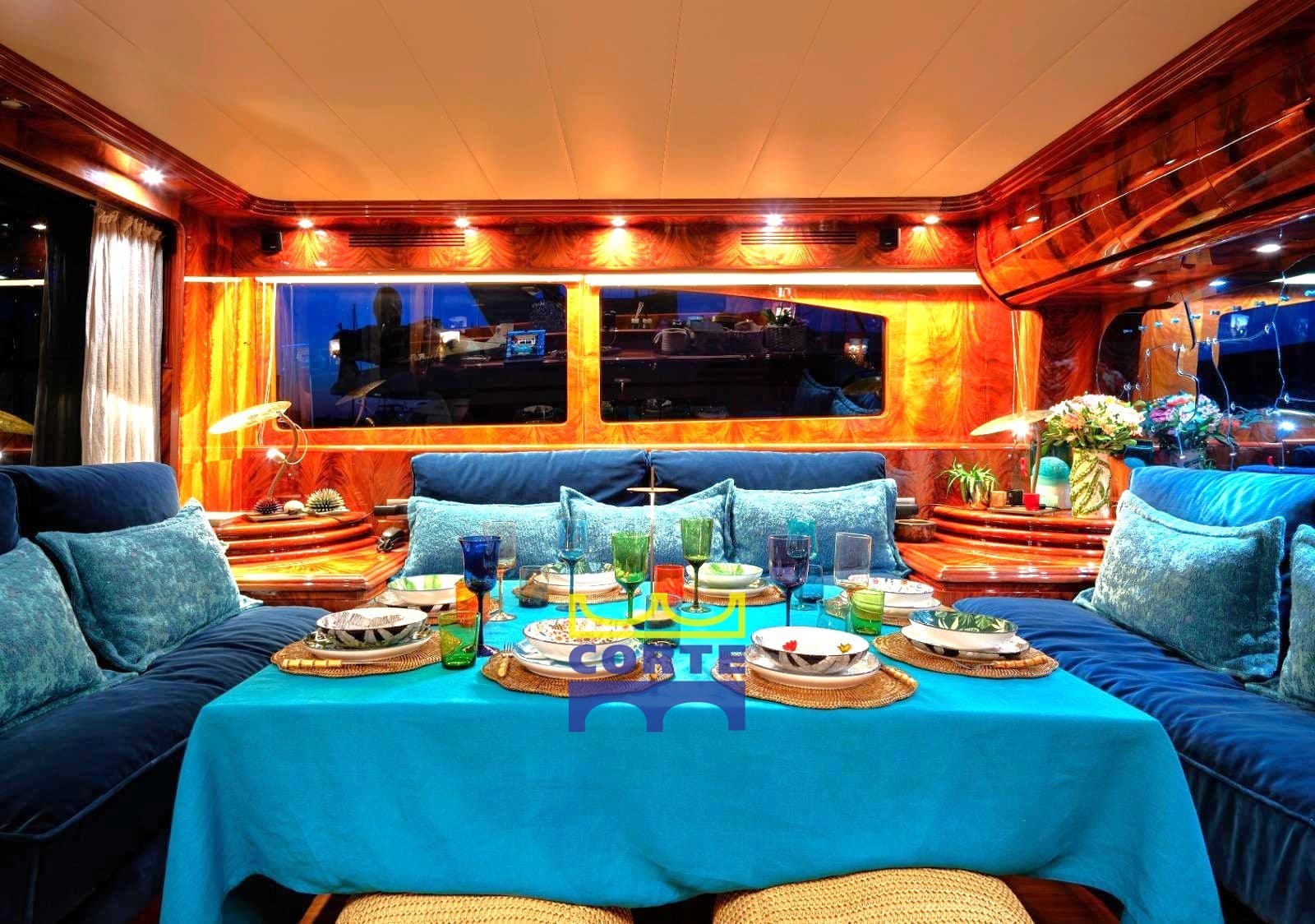 Maiora 20s - Deck View Maiora 20s - Deck View