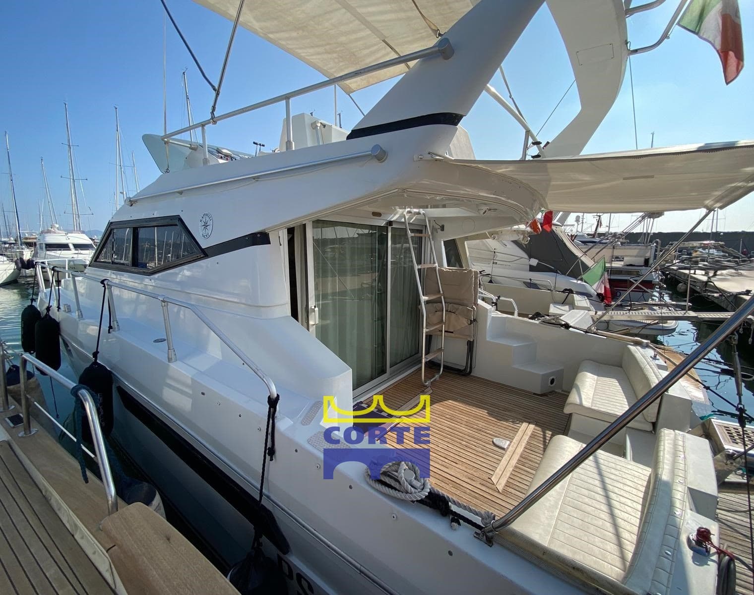 Raffaelli Typhoon Fly 38 - Detail View 1 Raffaelli Typhoon Fly 38 - Detail View 1