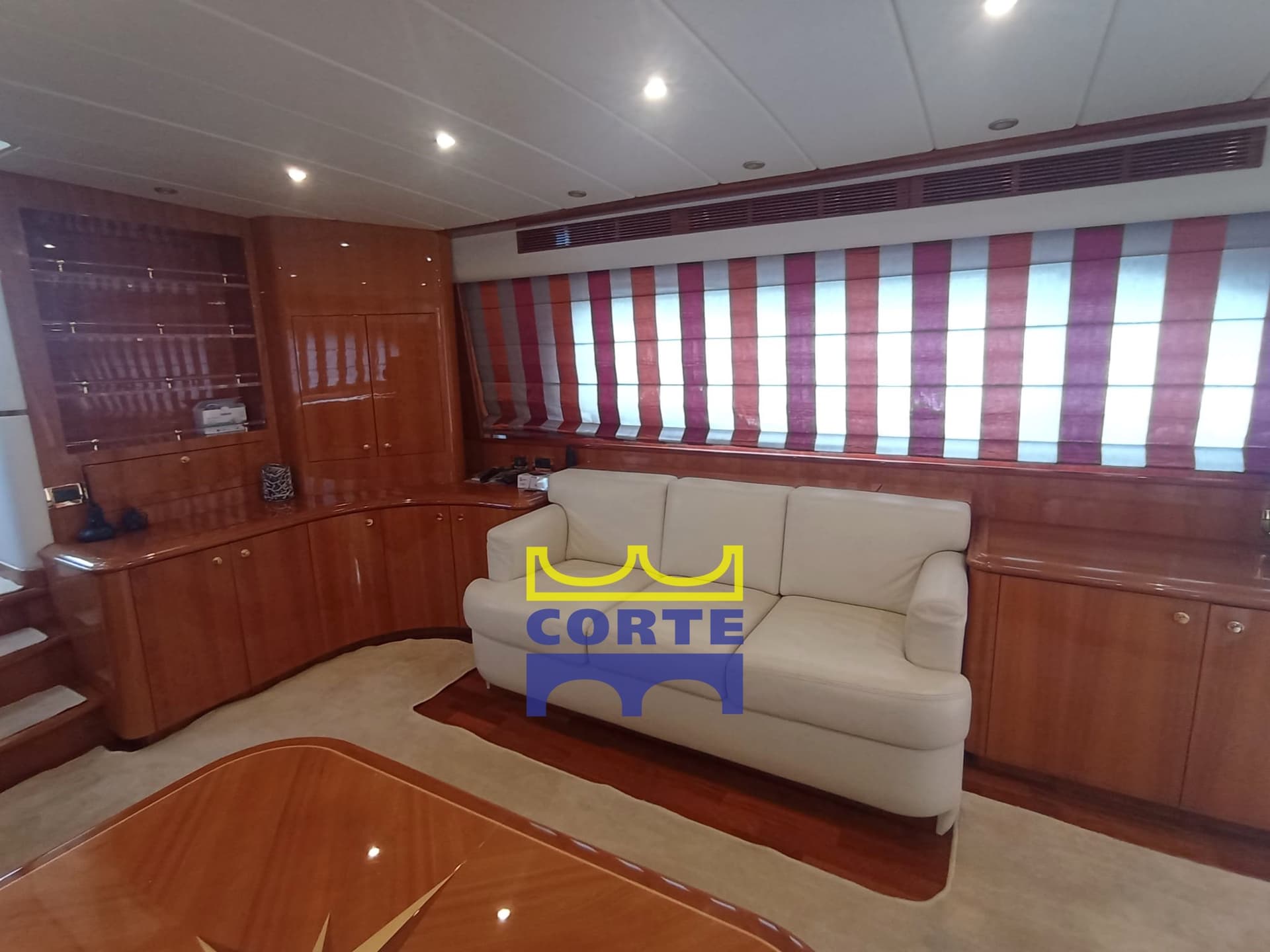 Guy Couach 2200 - Deck View Guy Couach 2200 - Deck View