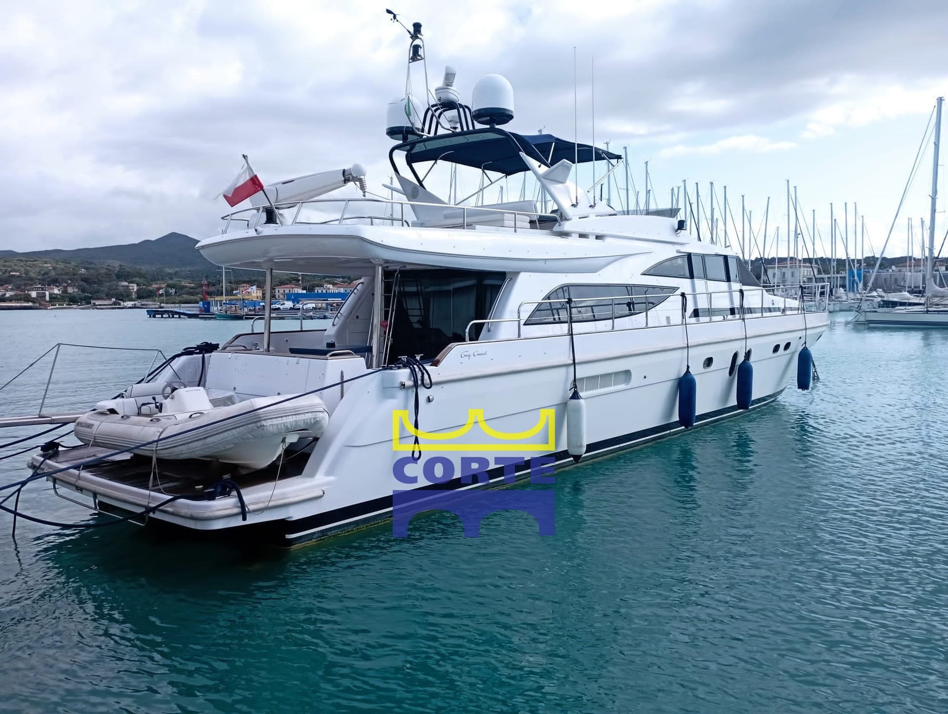 Guy Couach 2200 - Main View Guy Couach 2200 - Main View