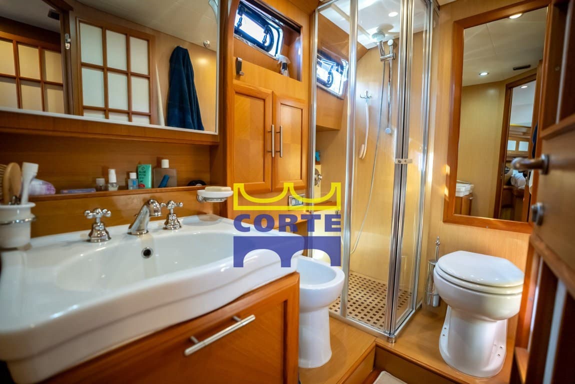 Mochi Craft 51 Dolphin usato - foto hero 10